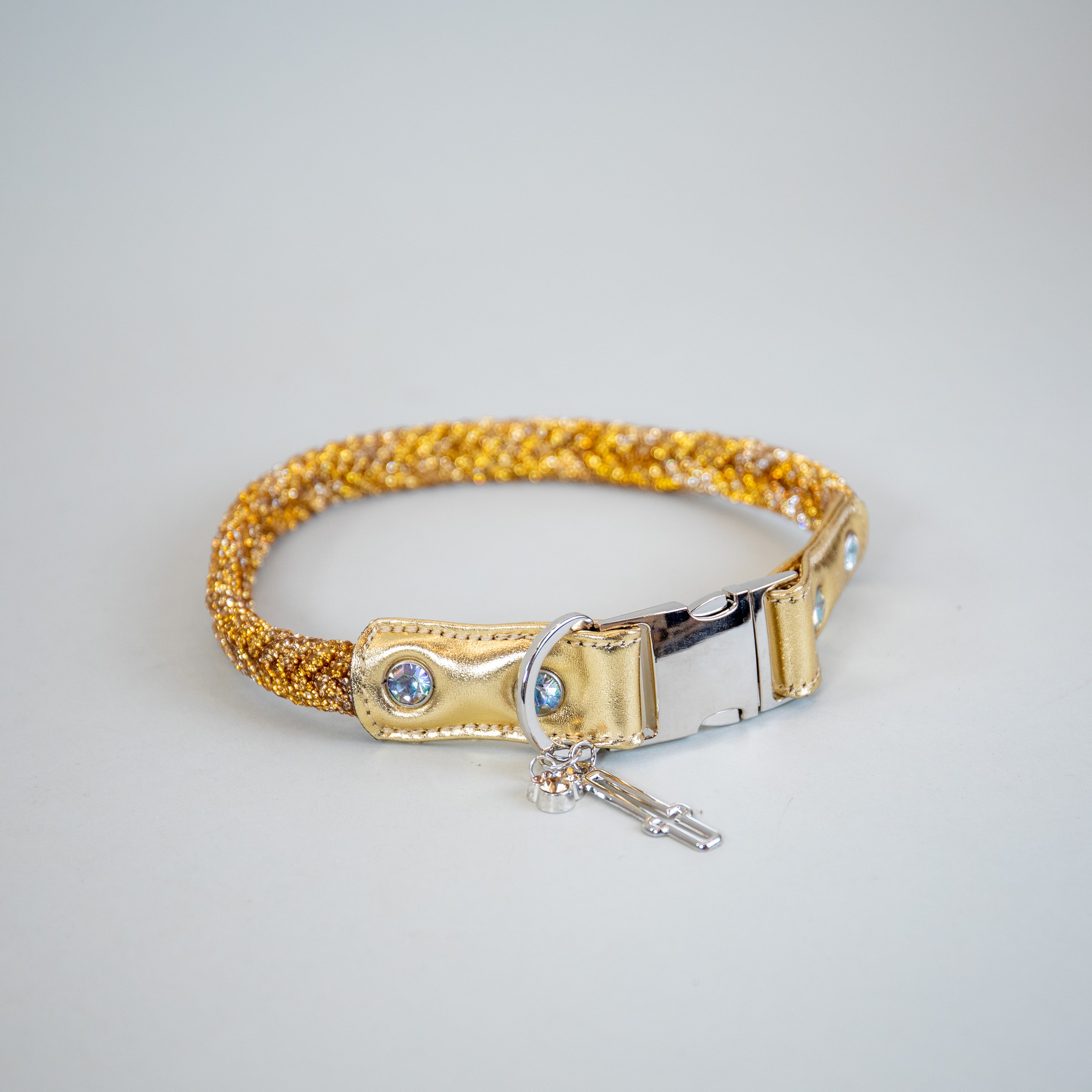 Ultraviolet Crystal Collars