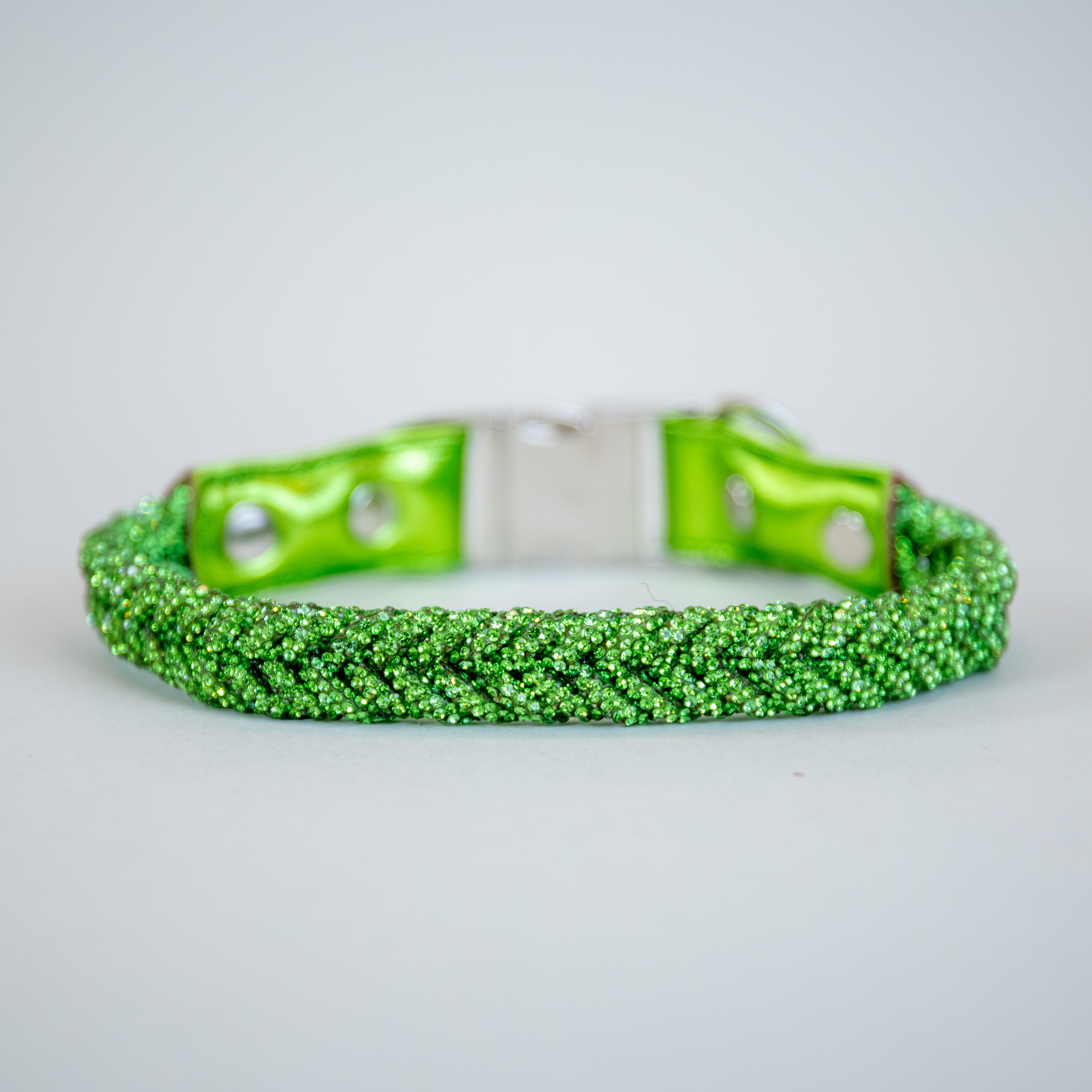 Ultraviolet Crystal Collars