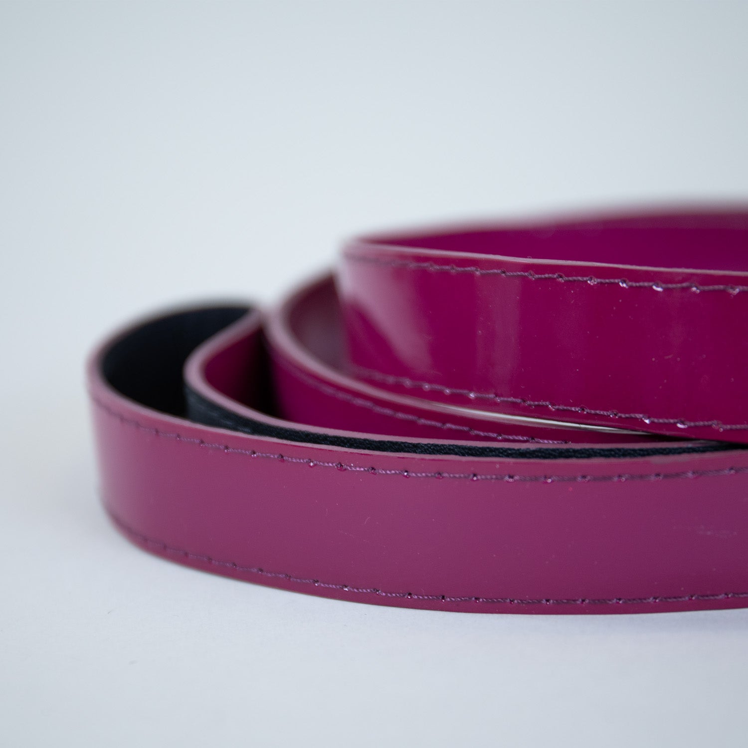 Glossy Mulberry Leash