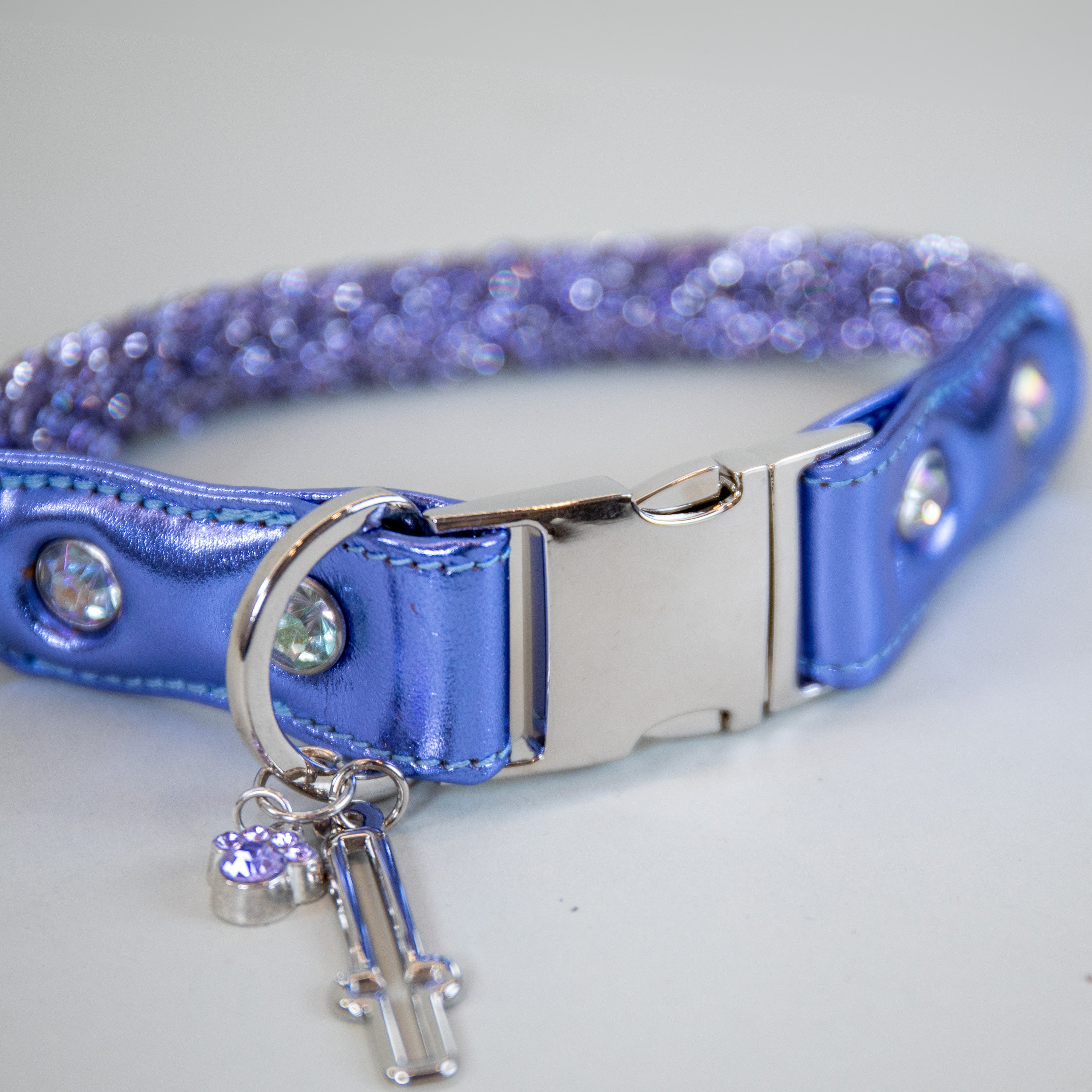 Ultraviolet Crystal Collars