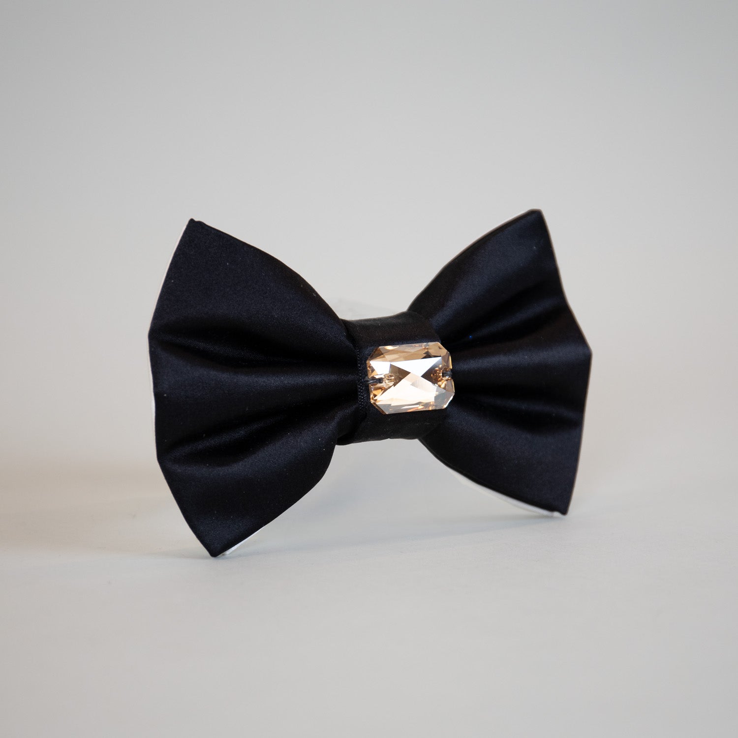 Ebony & Ivory Reversible Bow