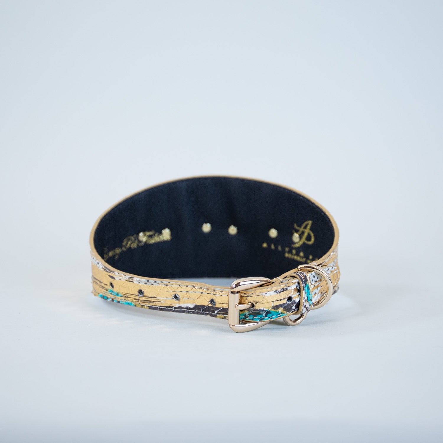 Scottsdale Collars