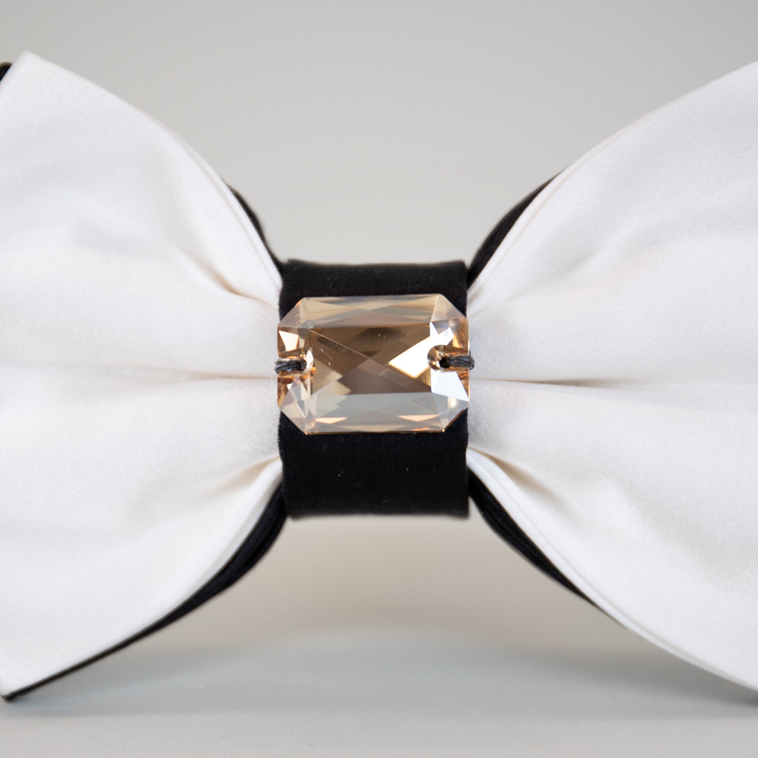 Ebony & Ivory Reversible Bow