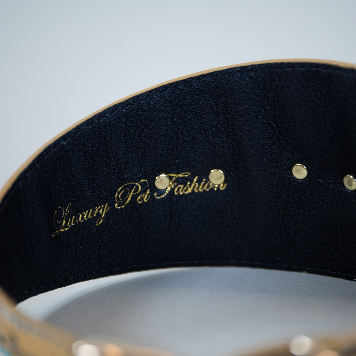 Scottsdale Collars
