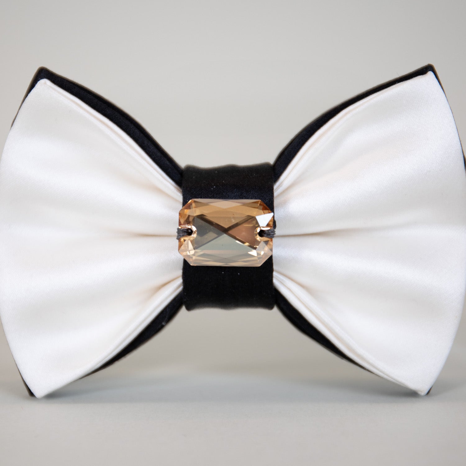 Ebony & Ivory Reversible Bow