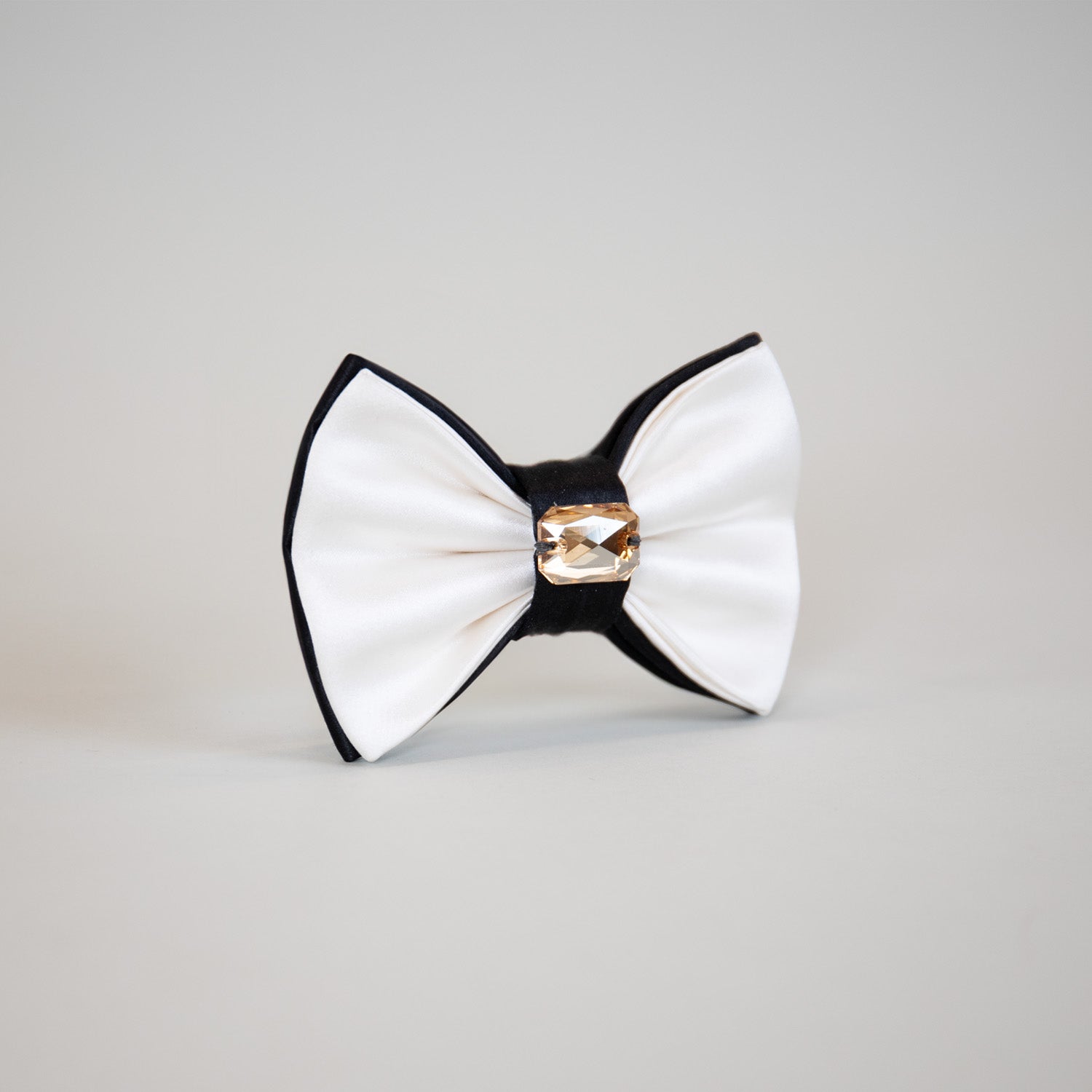 Ebony & Ivory Reversible Bow