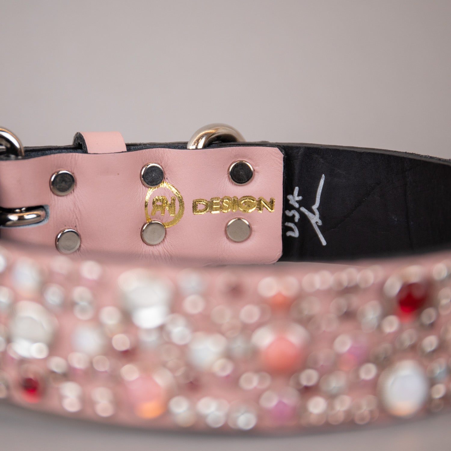 Wonders of the World Collars