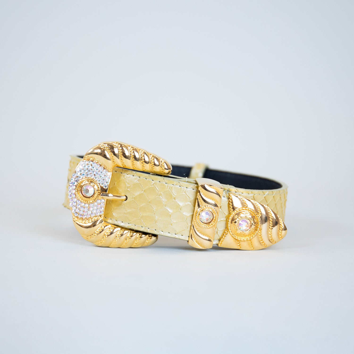 Pearly Dunes Collars