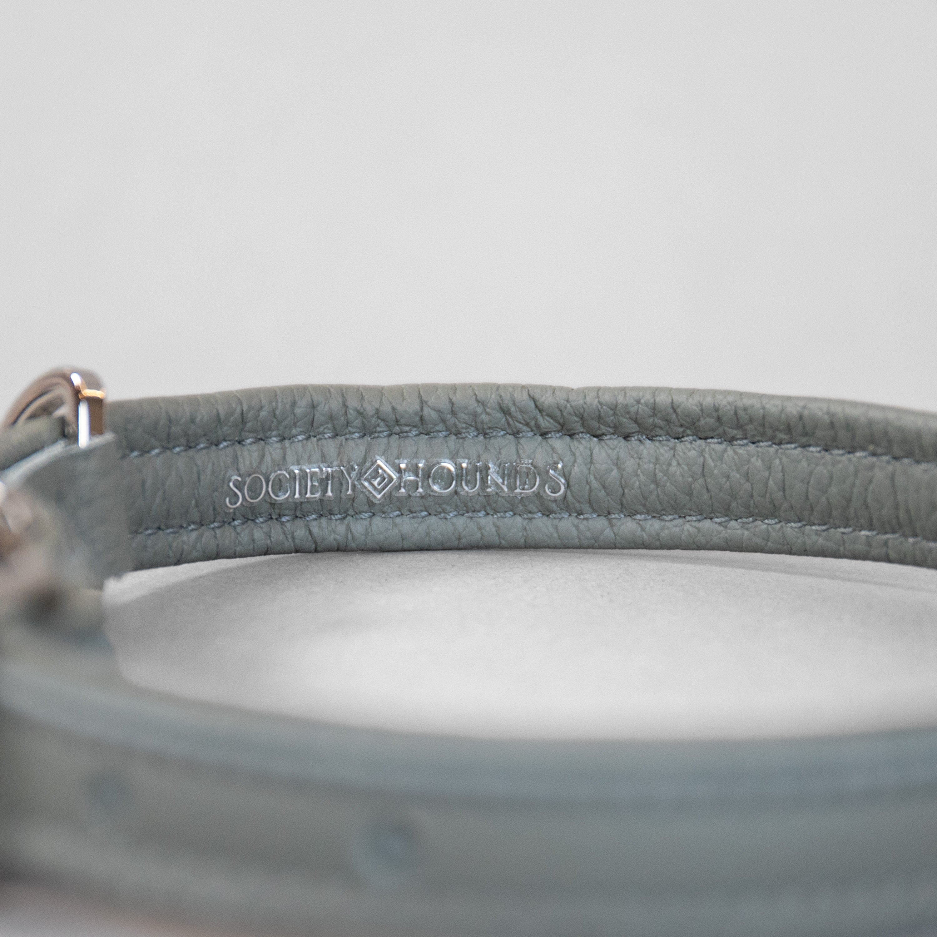 The Original Collar