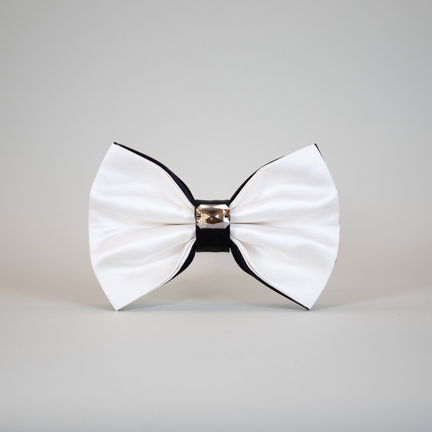 Ebony & Ivory Reversible Bow