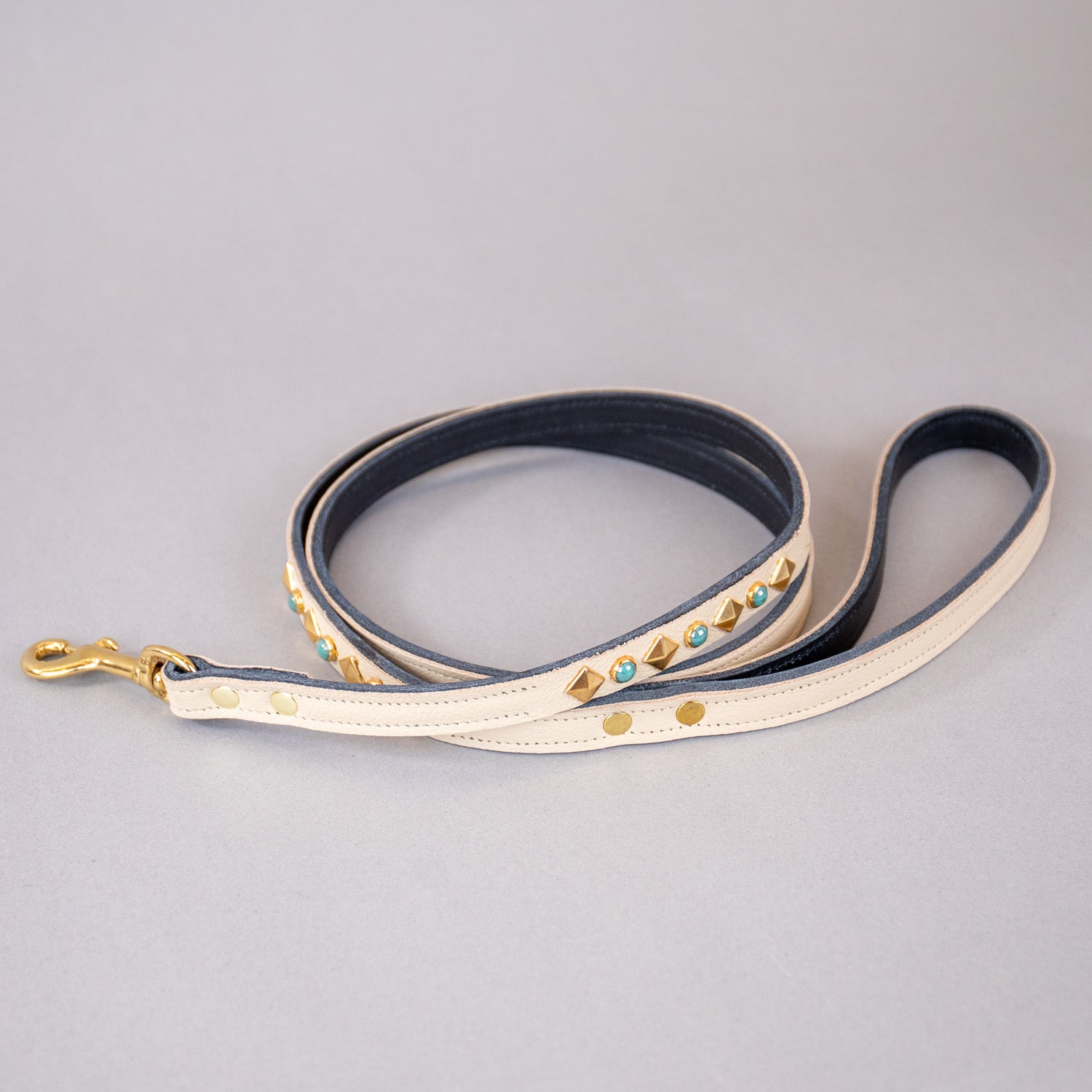 The Sphinx Leash