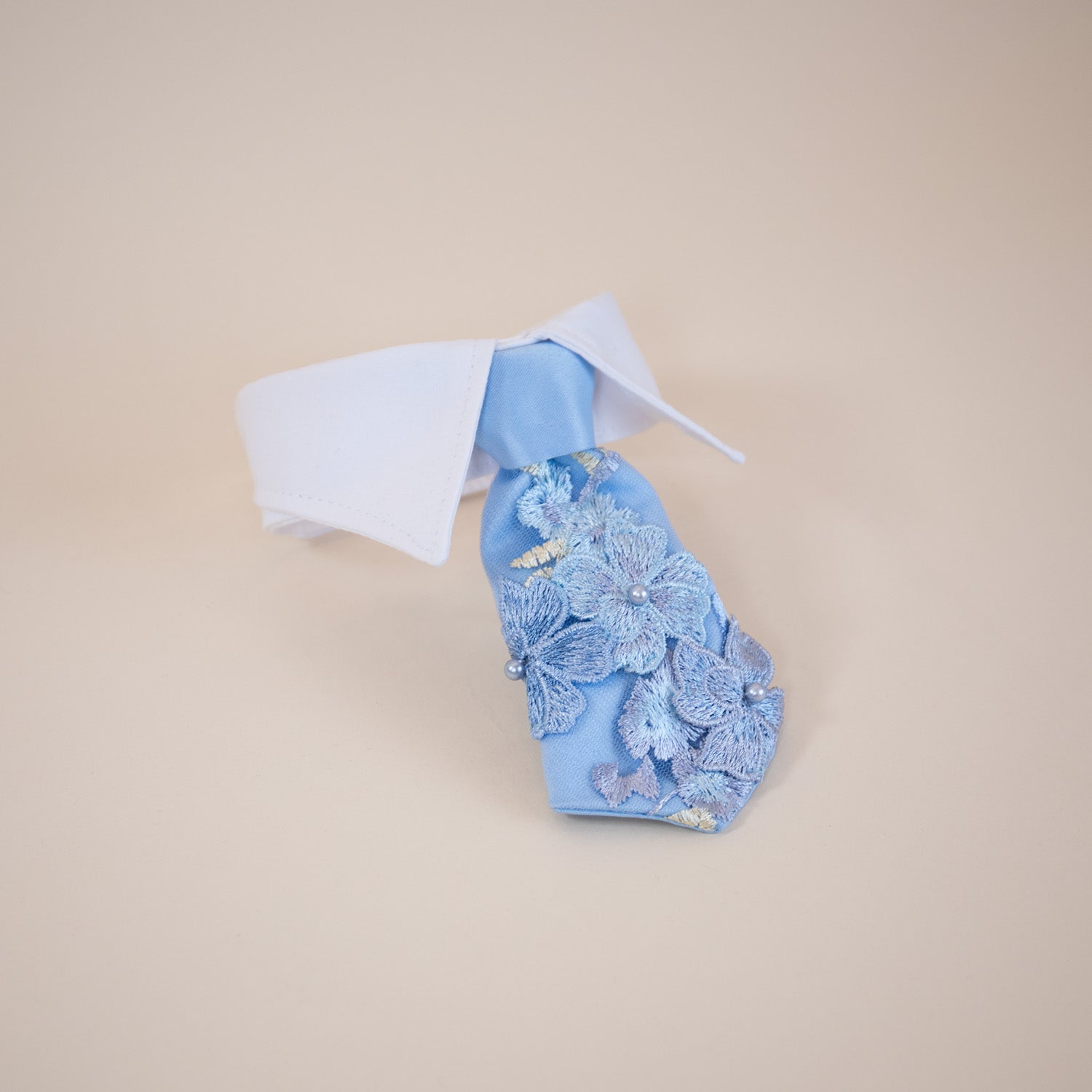 Enchanted Garden Tie