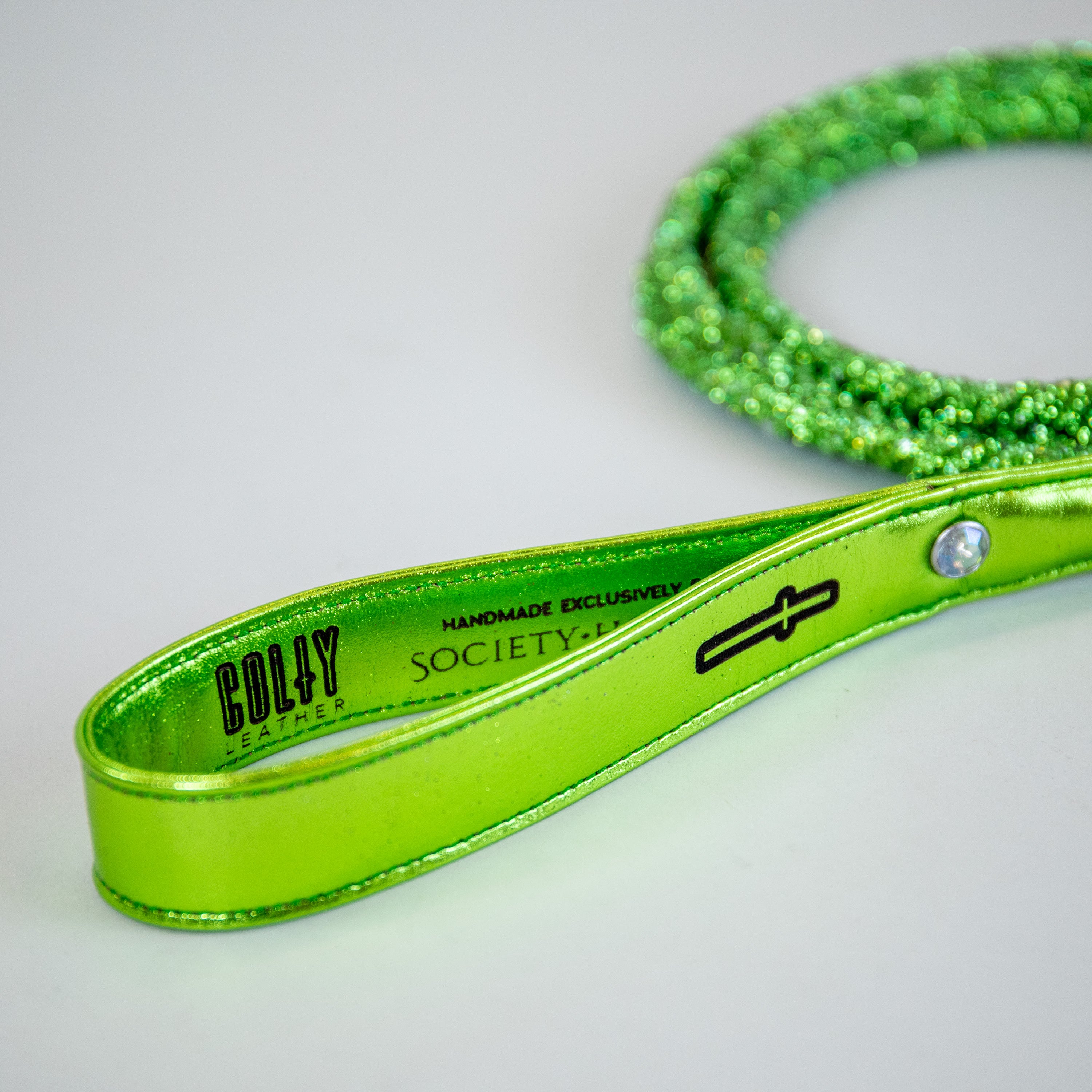 Ultraviolet Crystal Leashes
