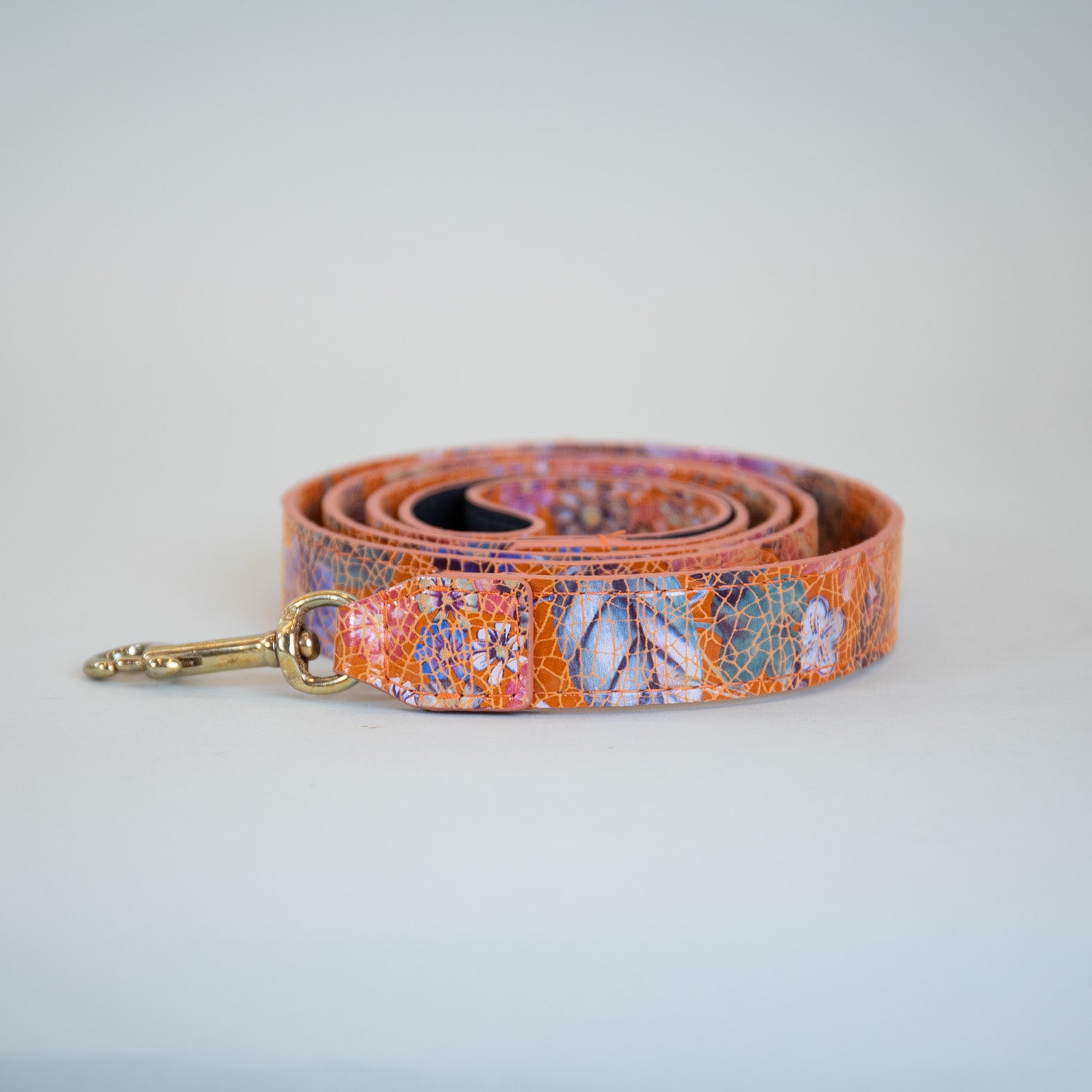 Mosaic Gardens Leashes