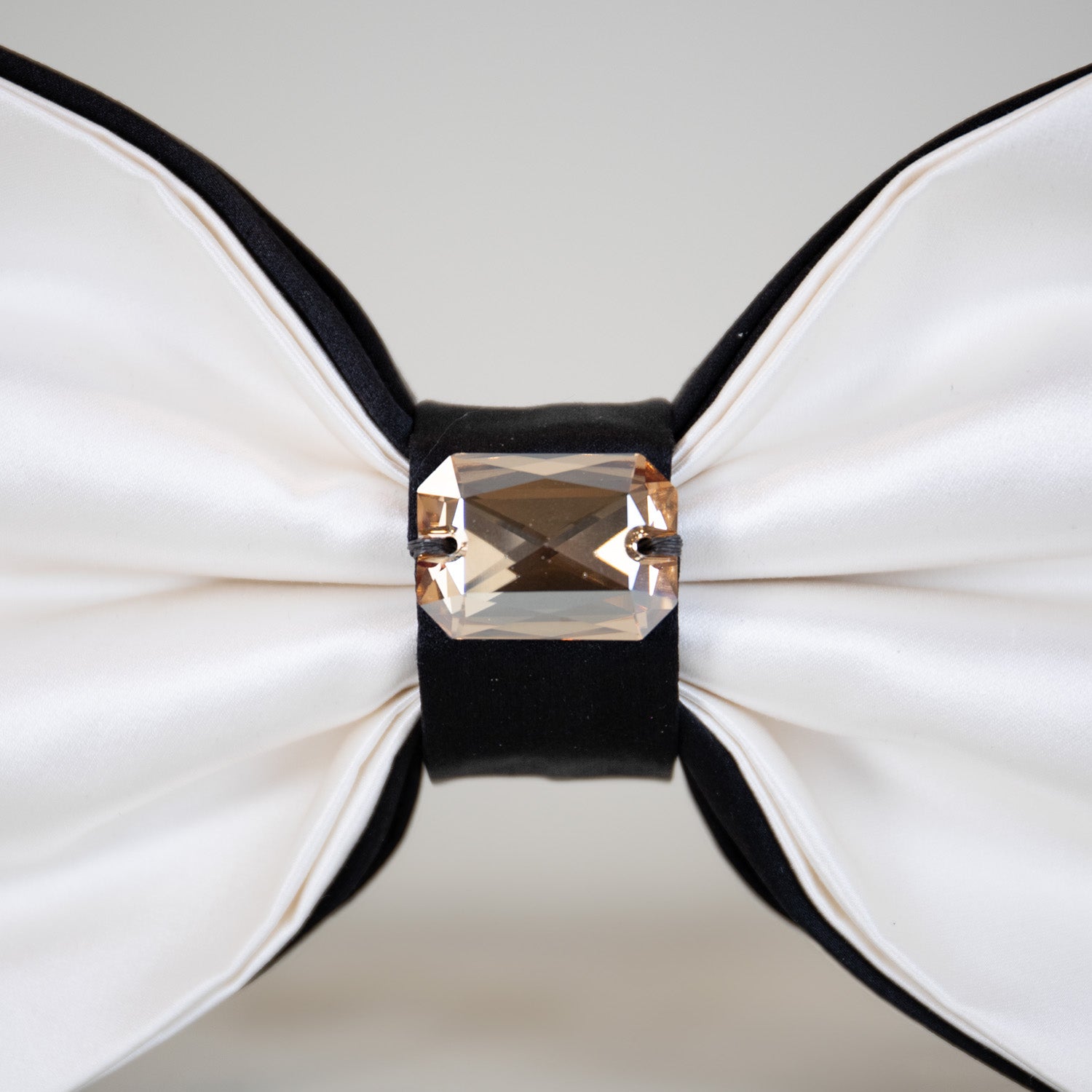 Ebony & Ivory Reversible Bow