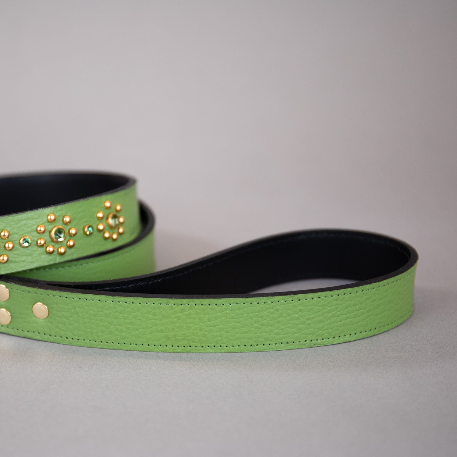 Crystal Garden Leash