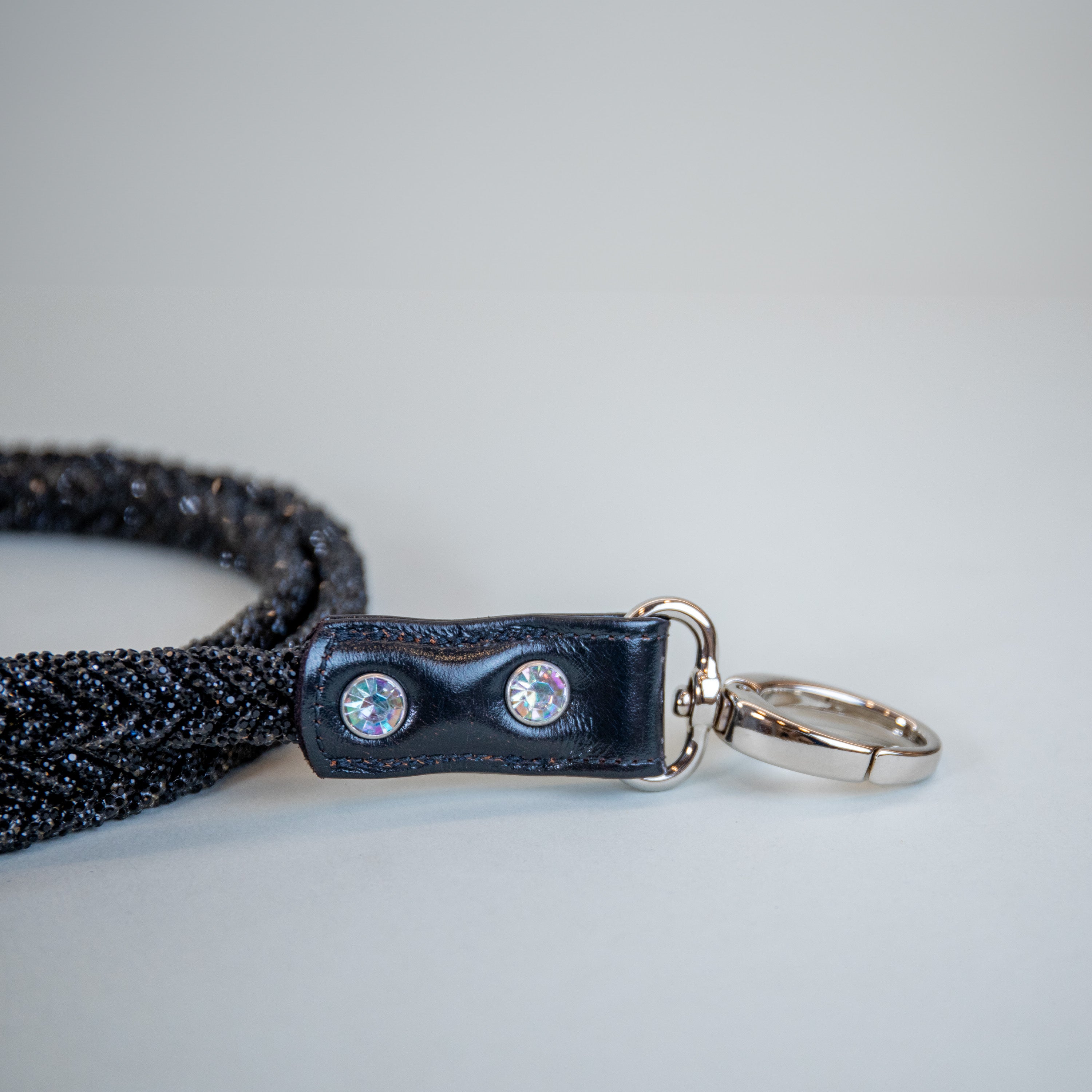 Ultraviolet Crystal Leashes