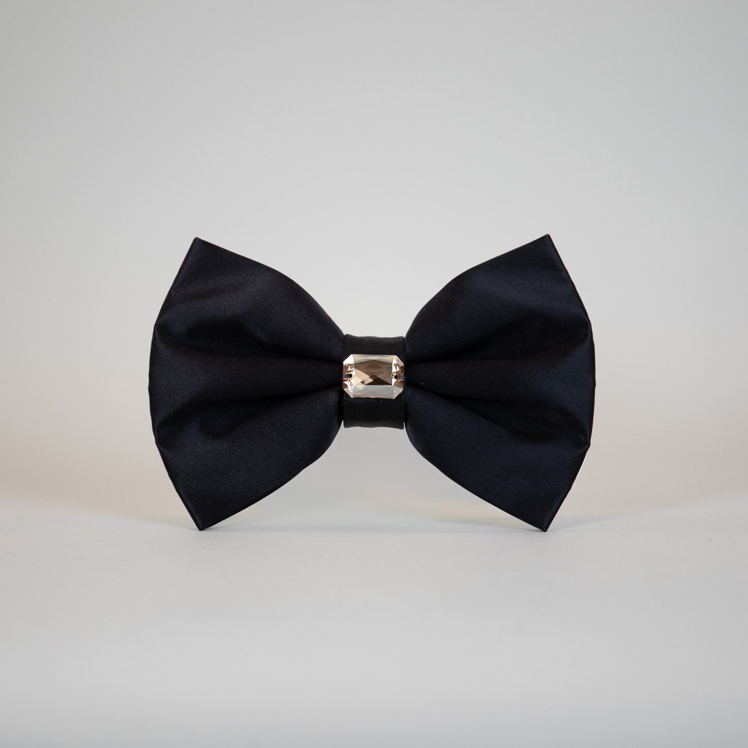 Ebony & Ivory Reversible Bow
