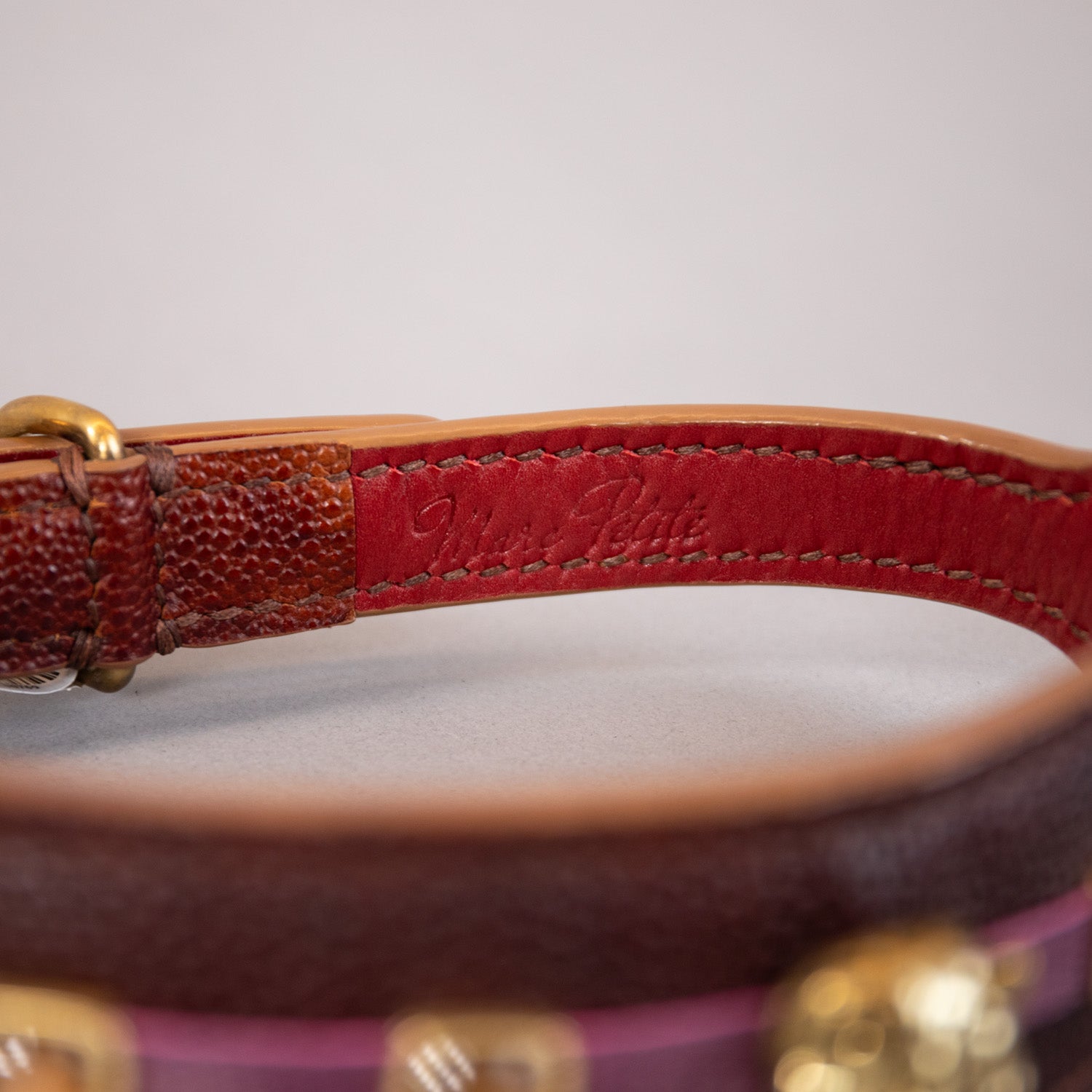 Ageon Collar