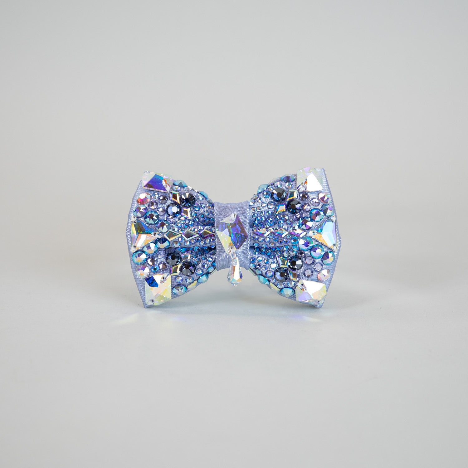 Gizmo Diamond-Drop Bow