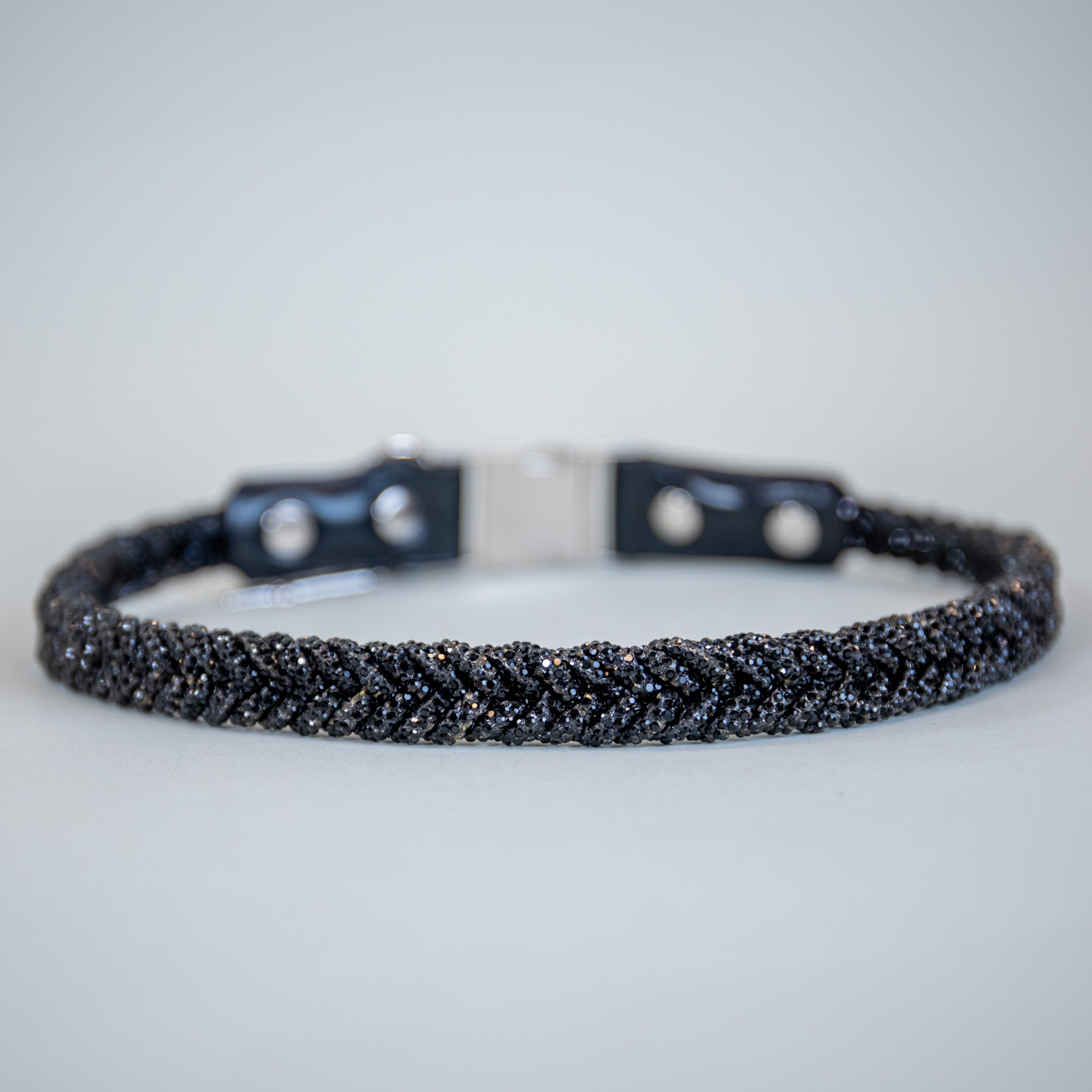 Ultraviolet Crystal Collars