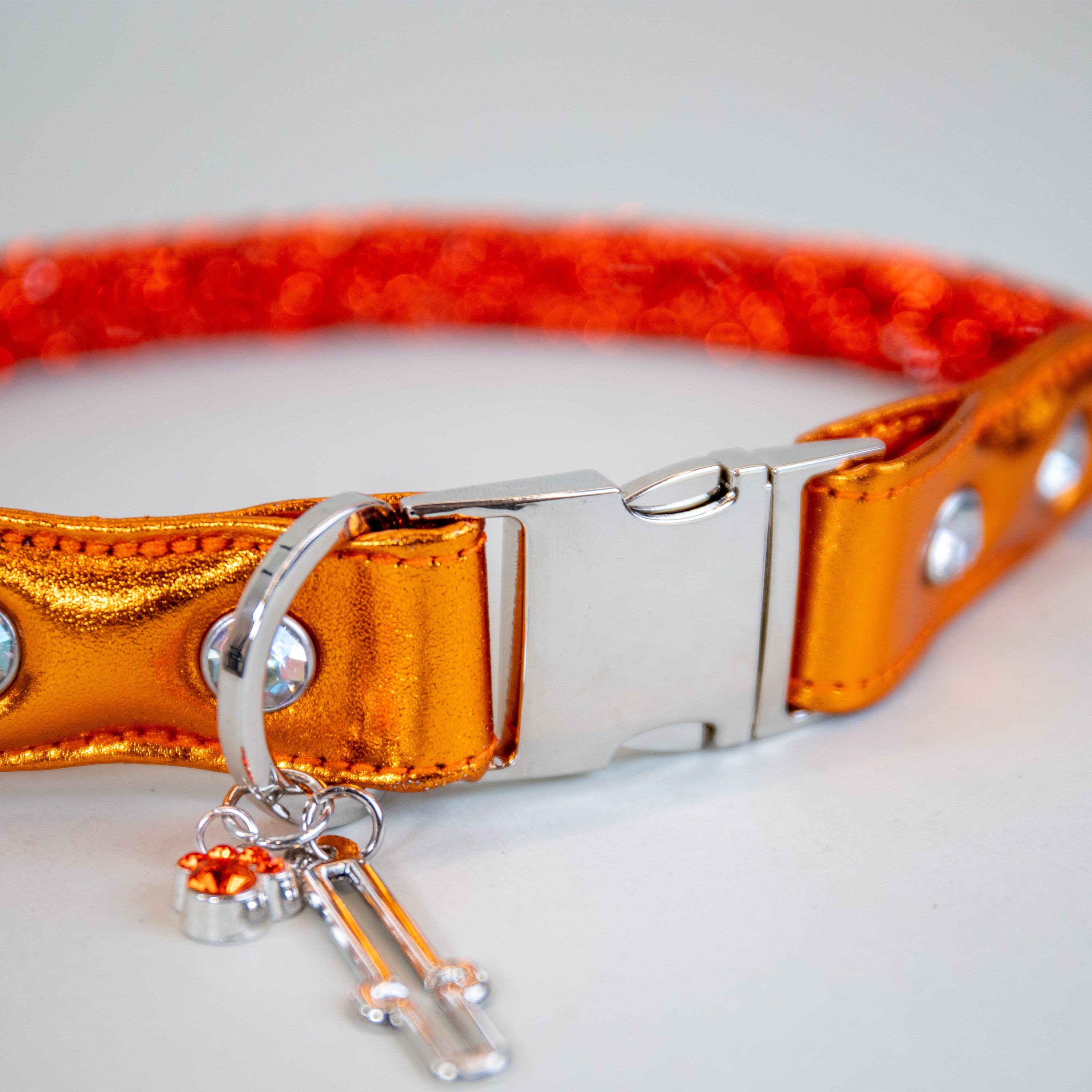 Ultraviolet Crystal Collars