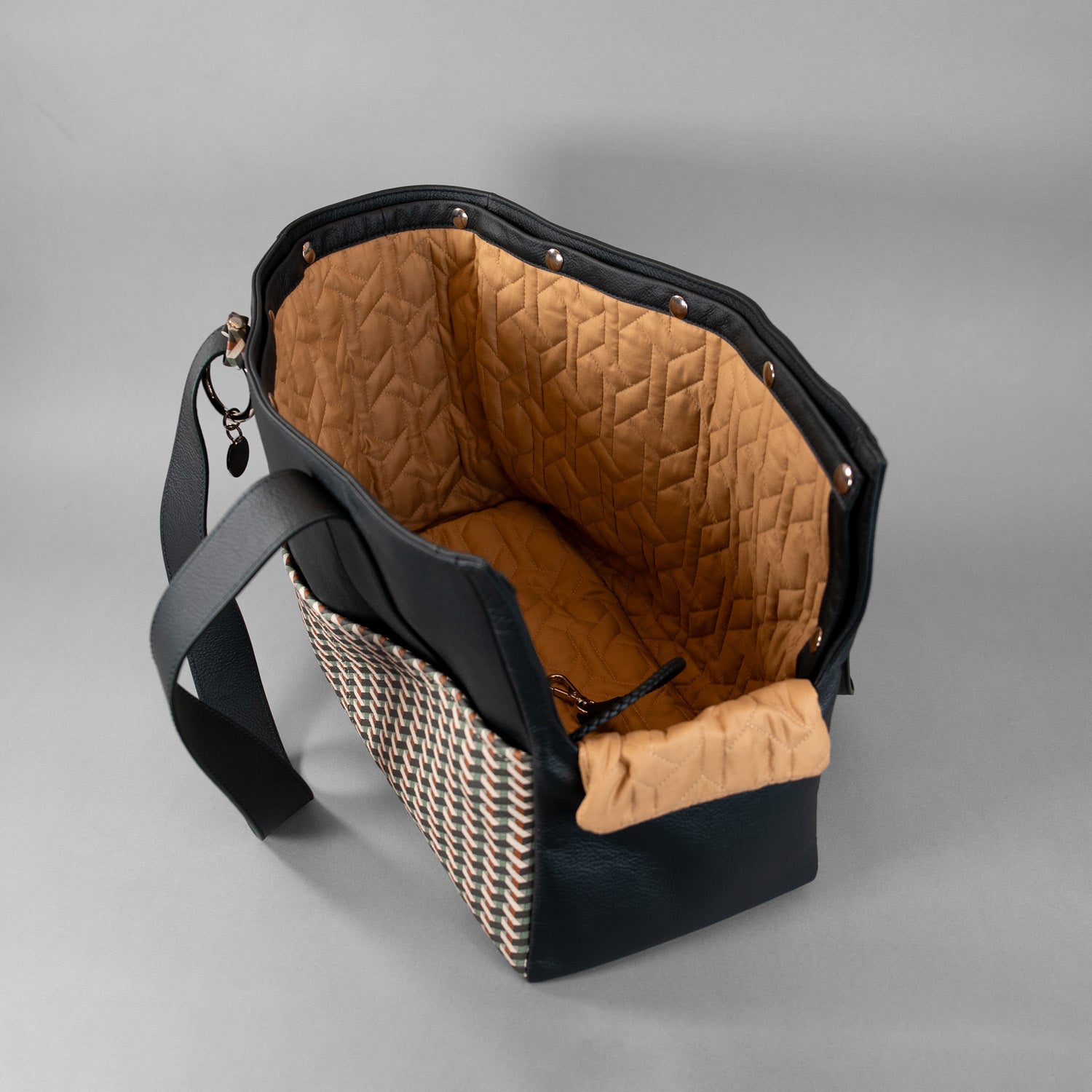 The Pelle Frau Carrier