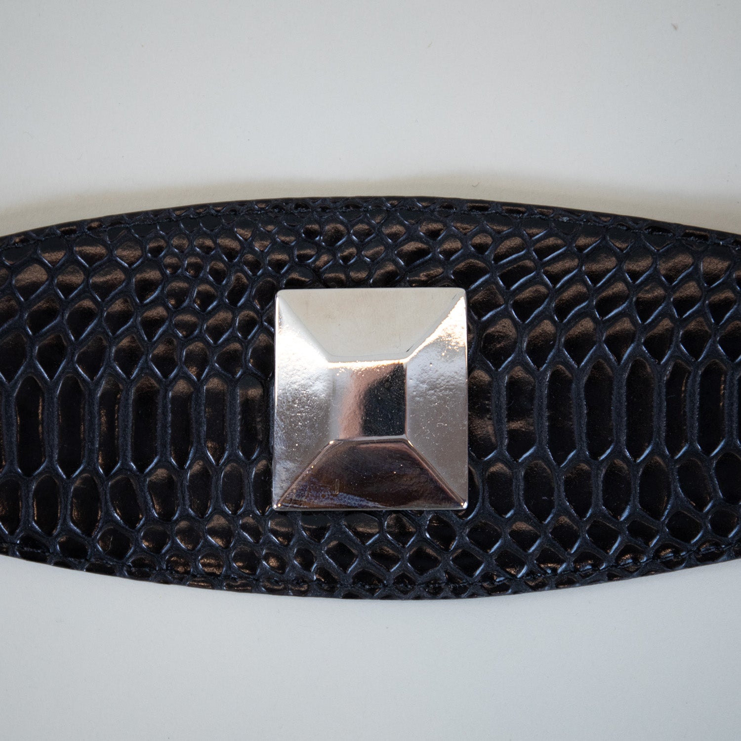 Embossed Obsidian Collar