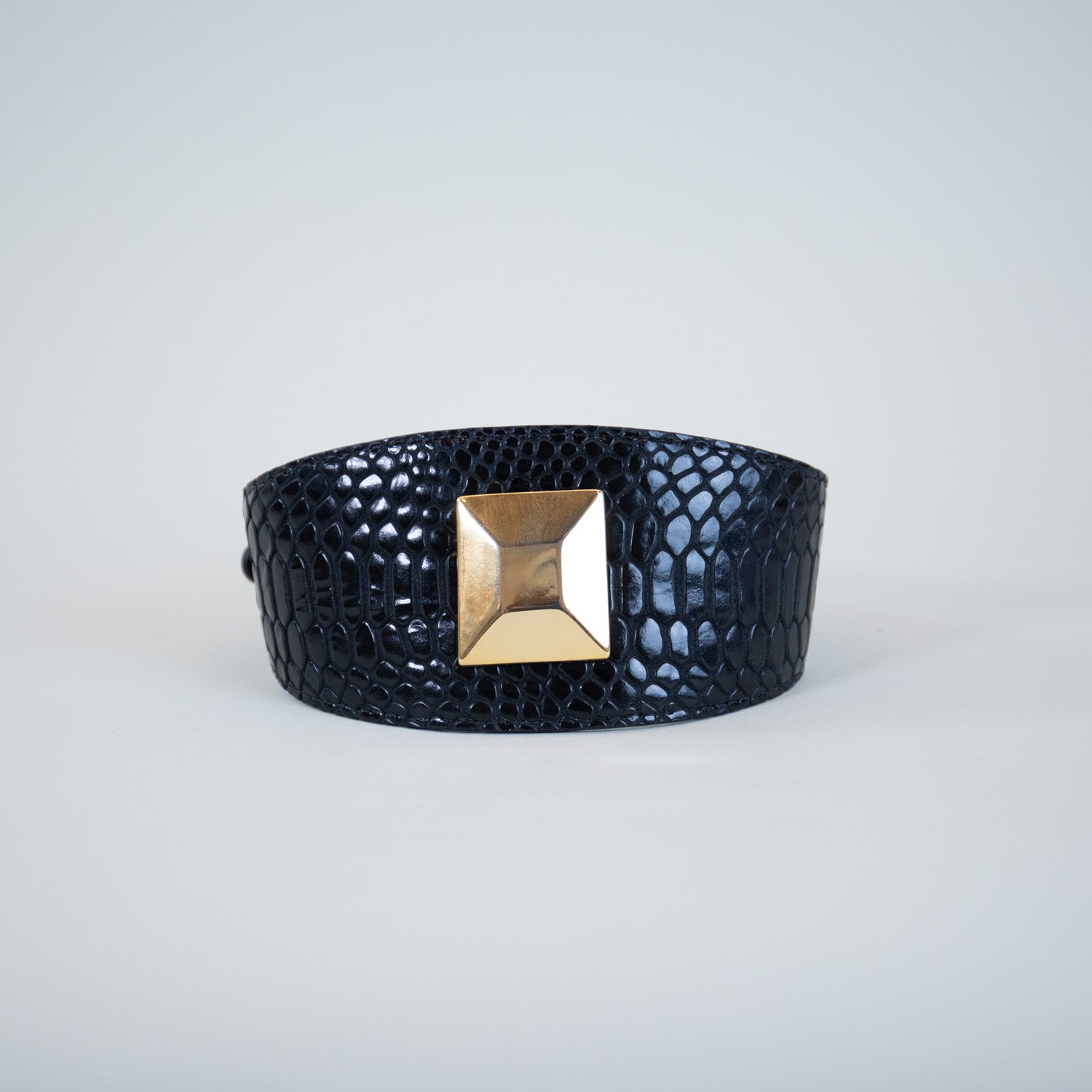 Embossed Obsidian Collar