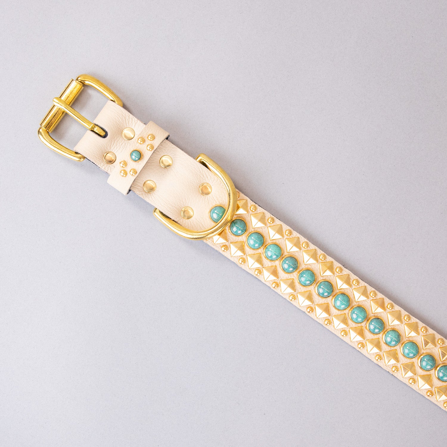 The Sphinx Collar
