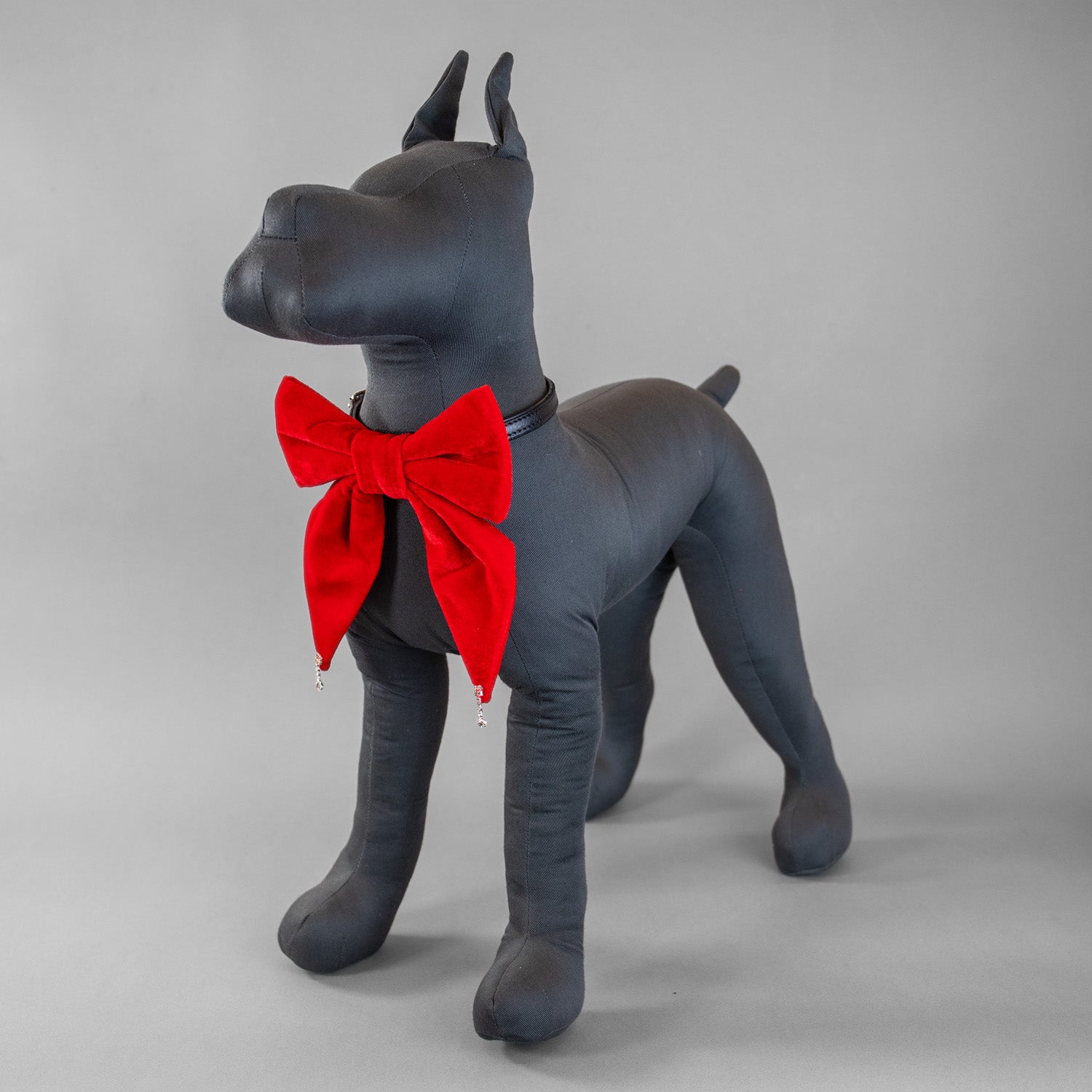 Glistening Velvet Bow