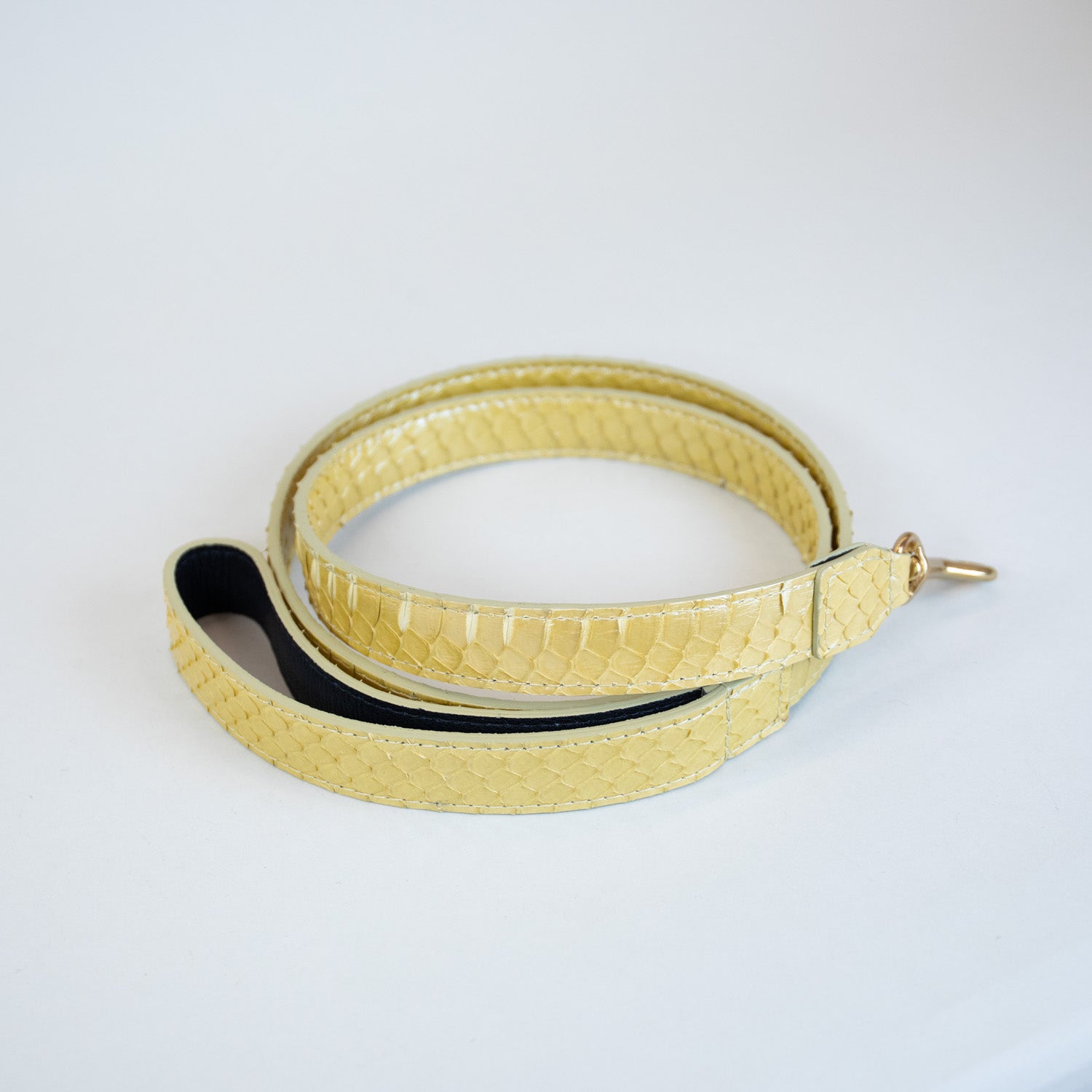 Pearly Dunes Leash