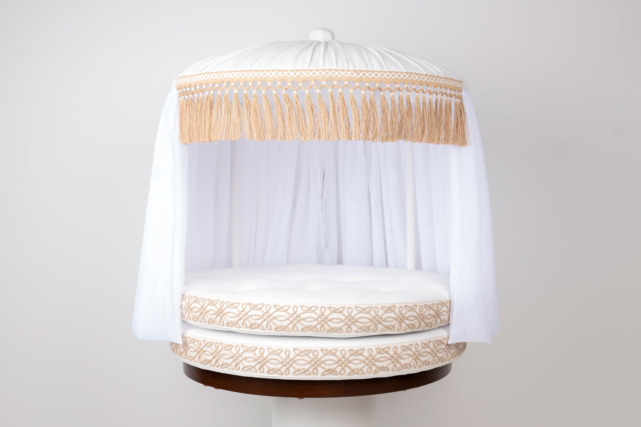 Aphrodite Canopy Bed