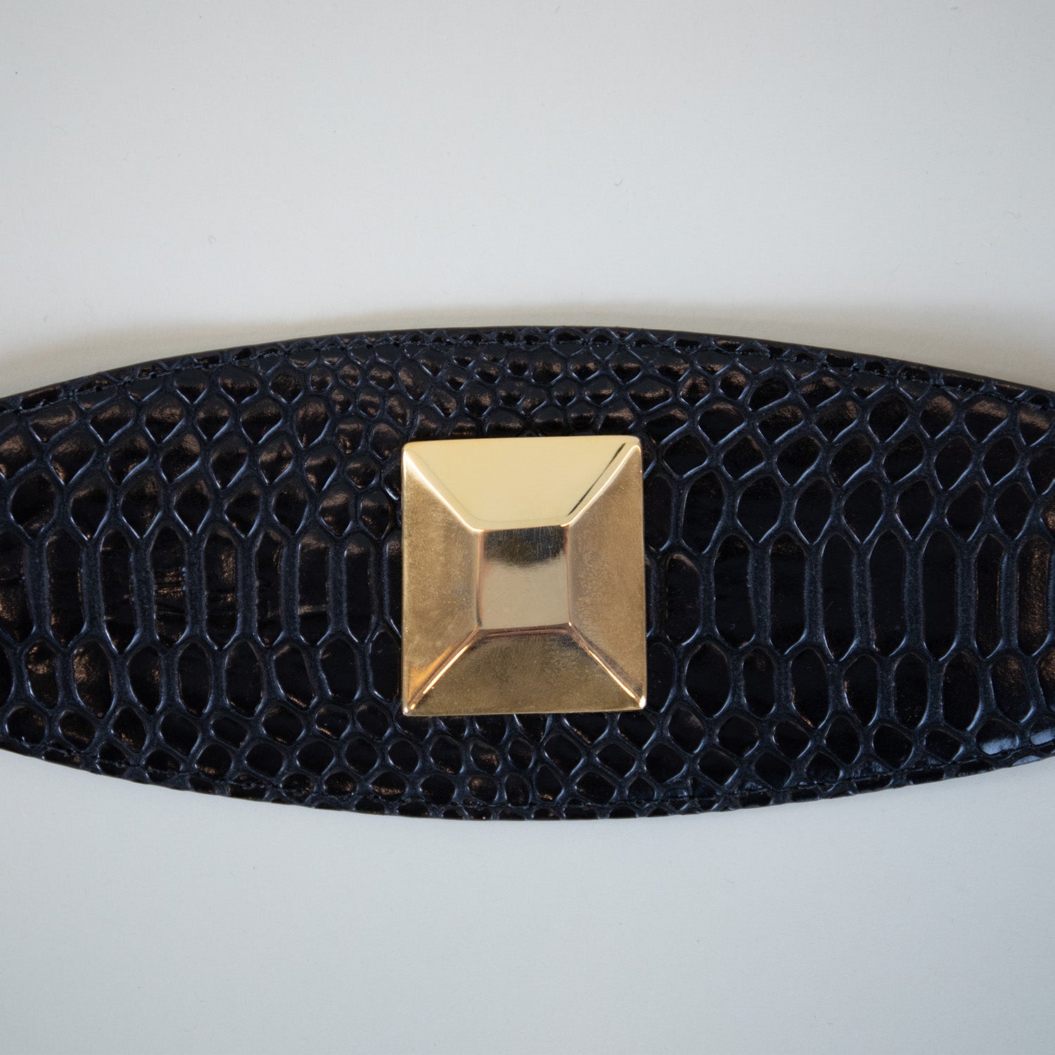 Embossed Obsidian Collar