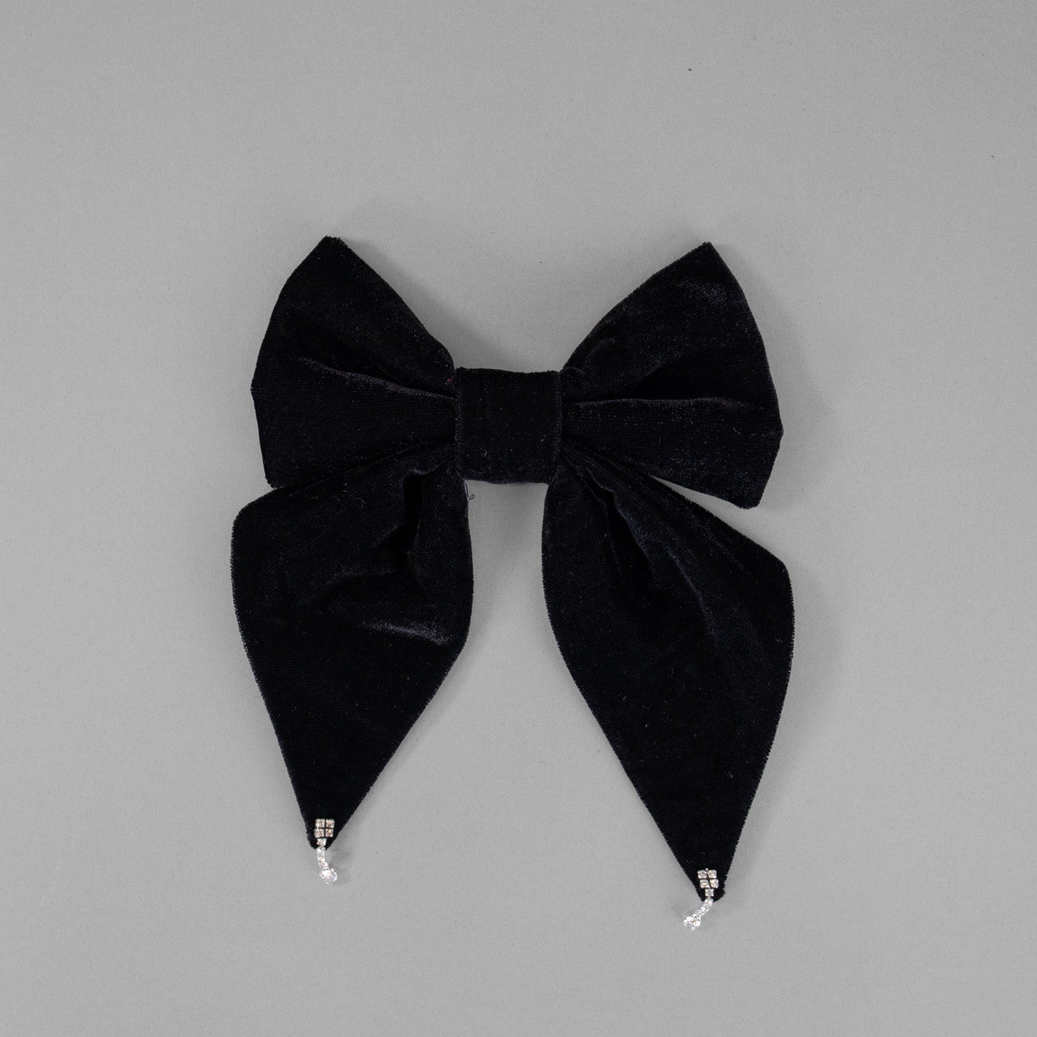 Glistening Velvet Bow