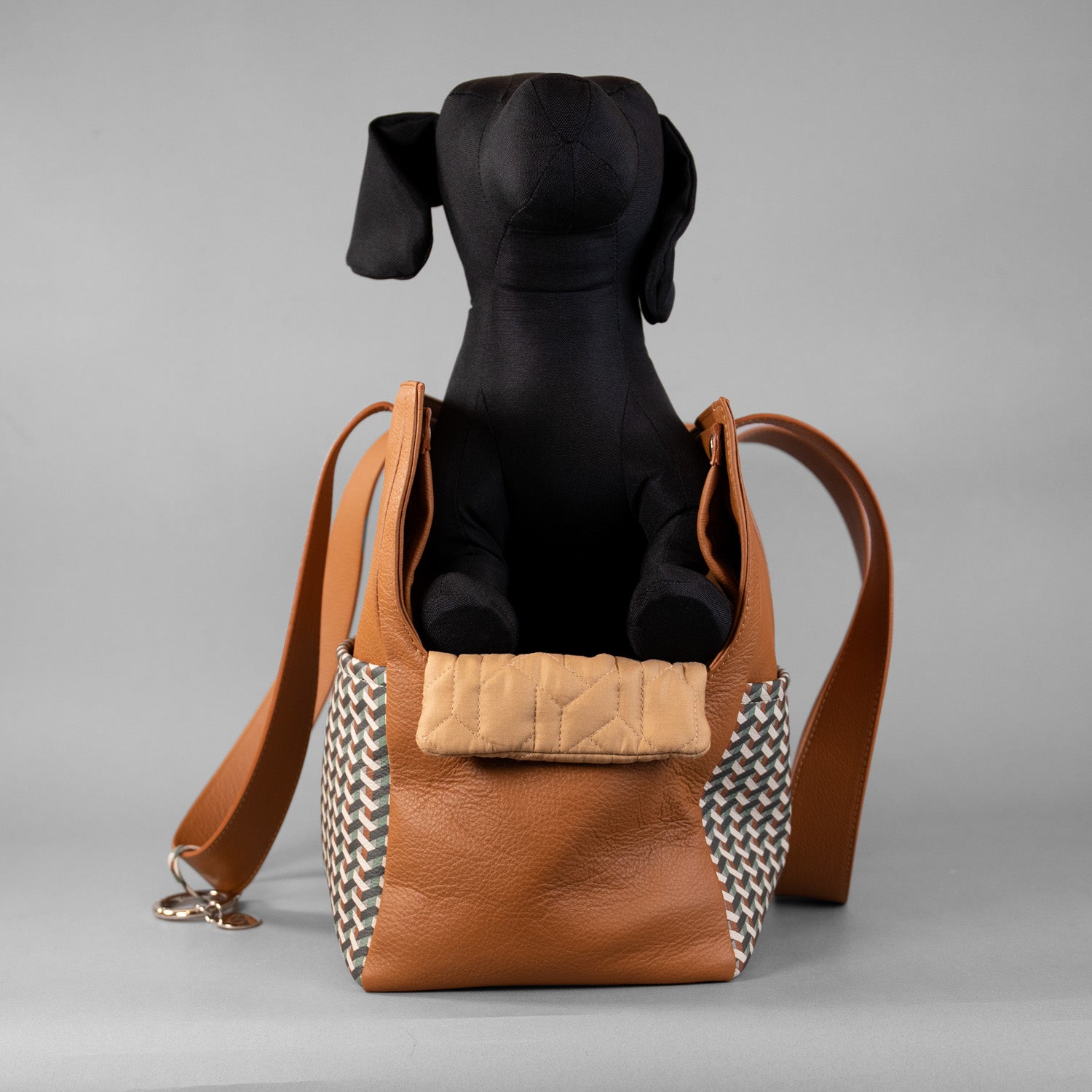 The Pelle Frau Carrier