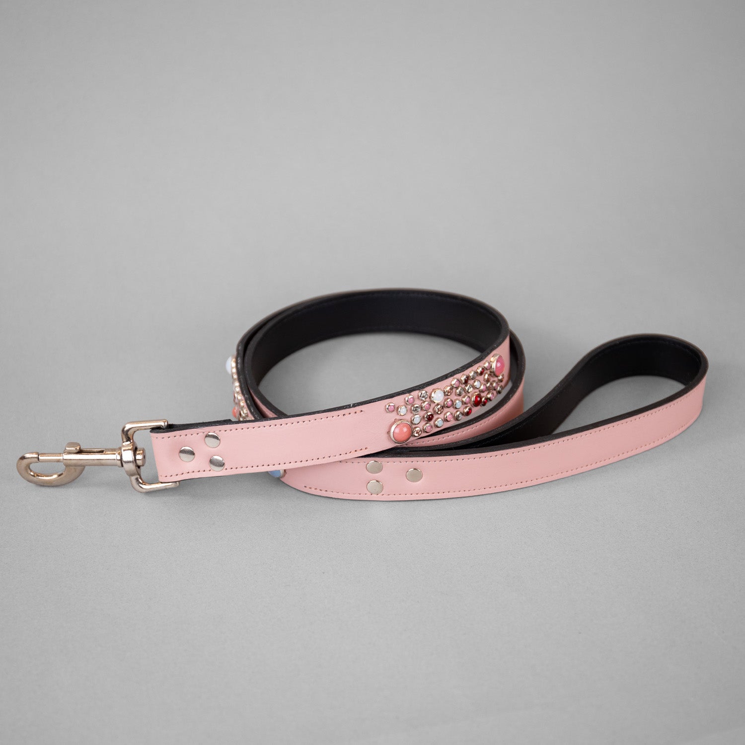 Wonders of the World Leashes