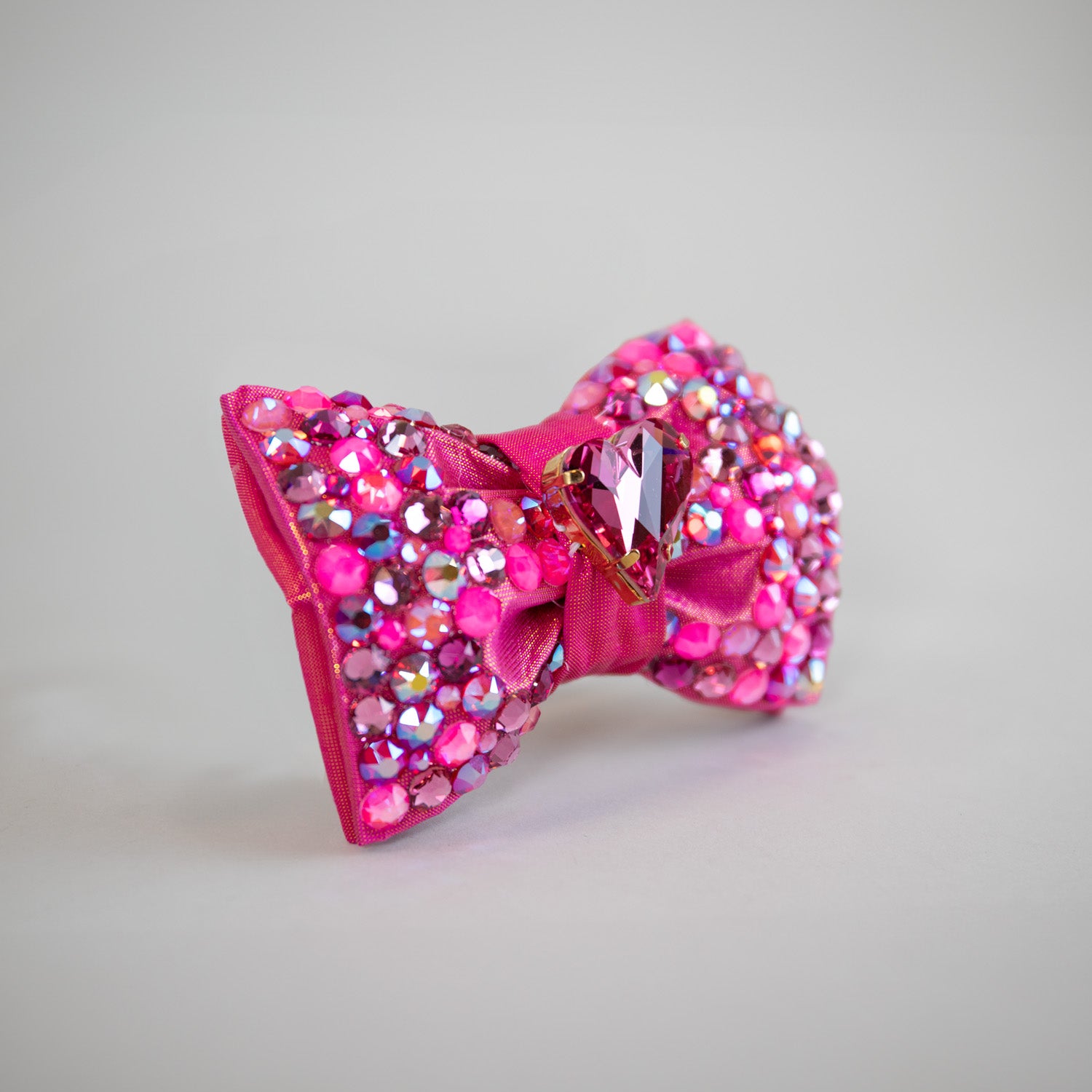 Venus Spinel Bow