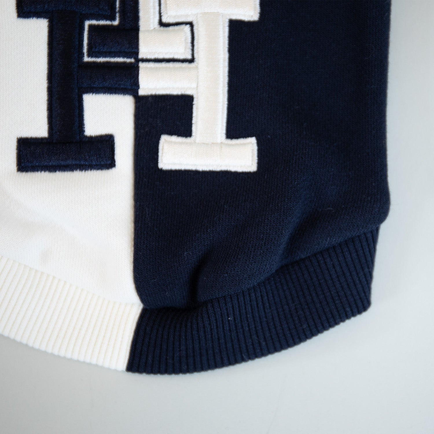 Tommy Hilfiger Color-Block Crew